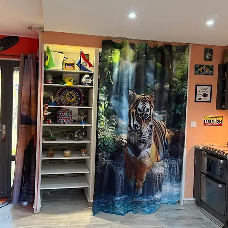 Διαμέρισμα De Gamme - 45m2 Refait A Neuf En Juin 2024 Avec Tres Grande Piscine Chauffee Agde