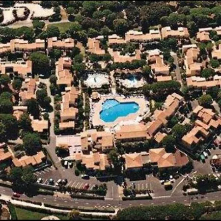 شقة De Gamme - 45m2 Refait A Neuf En Juin 2024 Avec Tres Grande Piscine Chauffee آجد
