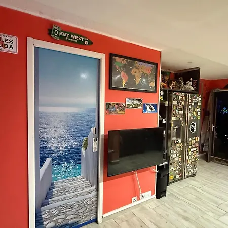 Résidence De Gamme - 45m2 Refait à Neuf En Juin 2024 Avec Très Grande Piscine Chauffée *