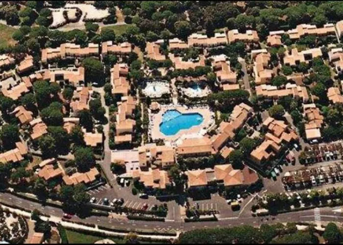 Appartement Résidence De Gamme - 45m2 Refait à Neuf En Juin 2024 Avec Très Grande Piscine Chauffée Agde