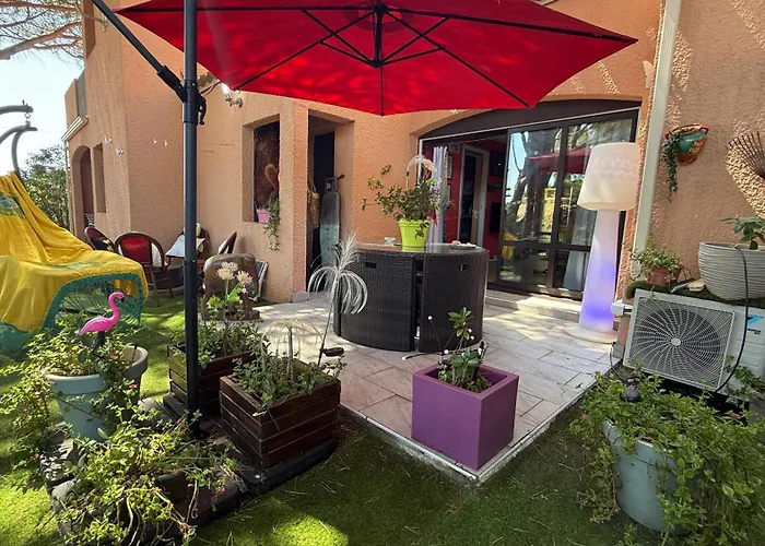 Résidence De Gamme - 45m2 Refait à Neuf En Juin 2024 Avec Très Grande Piscine Chauffée *